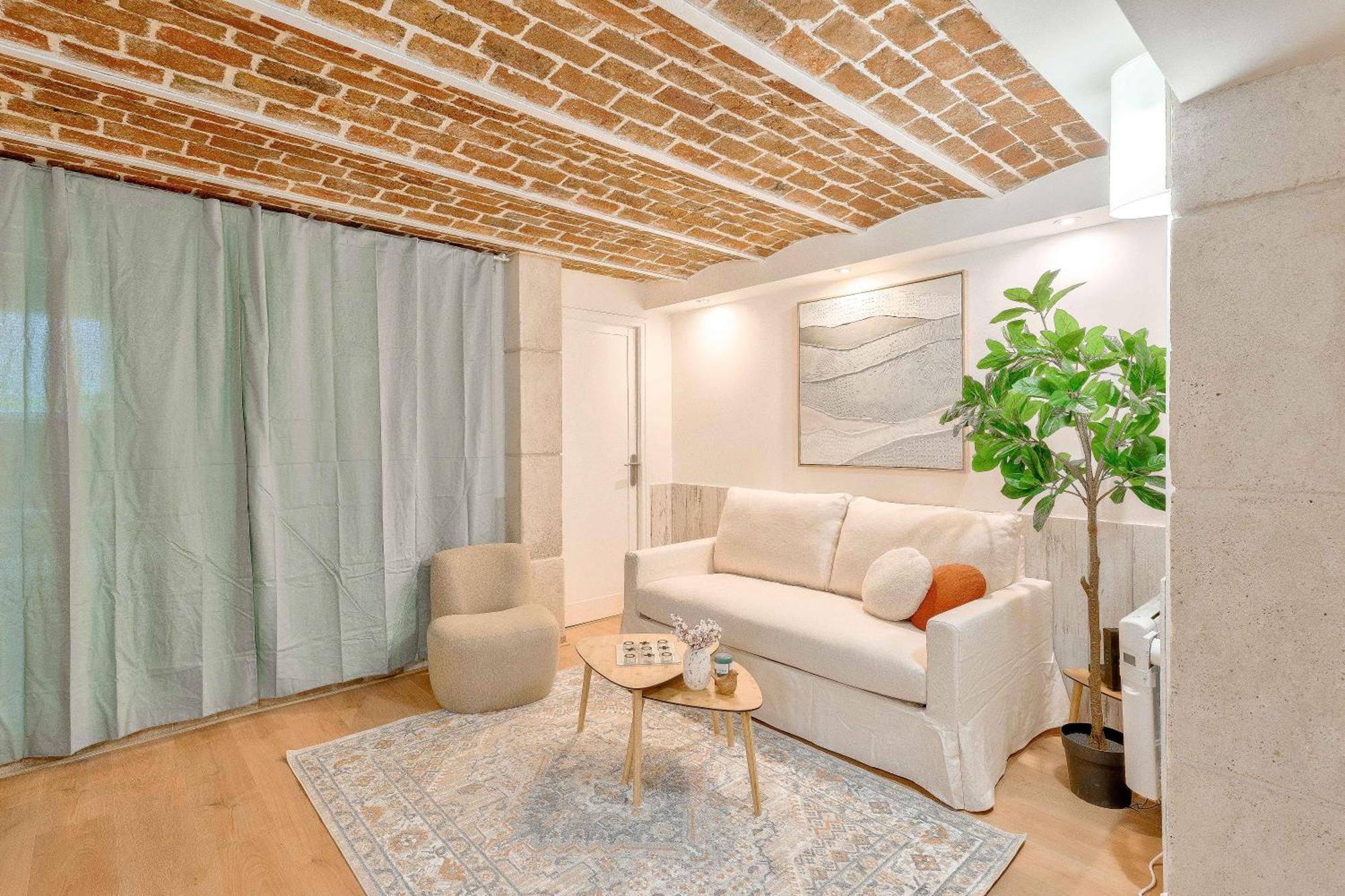 Gare En Face A Pied - Paris 10Mn - Parking Prive Gratuit - De 1 A 8 Personnes - Souplex - Tout Equipe - Entierement Renove Montmagny Екстериор снимка